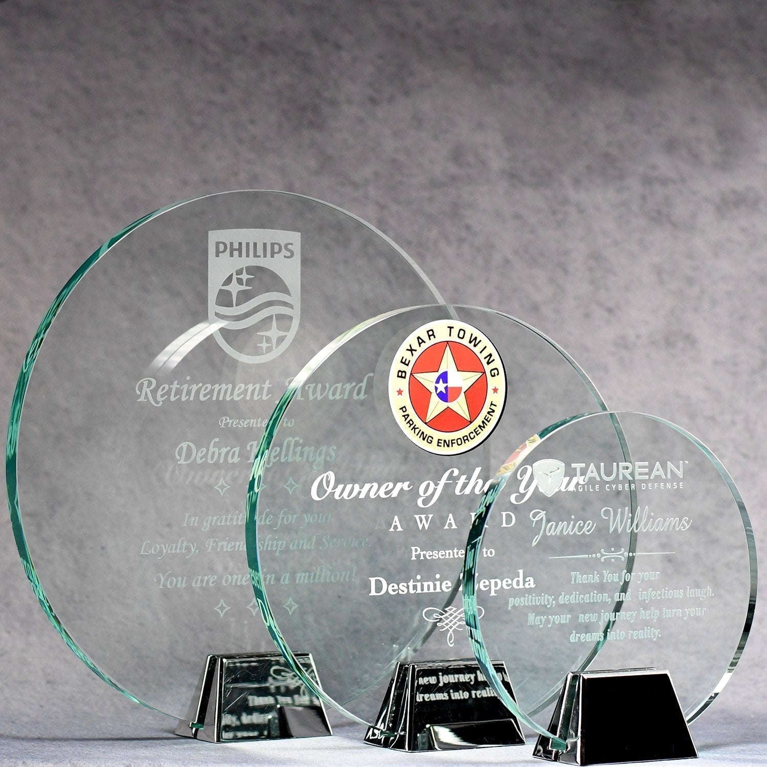 Jade Glass Circle With Chrome Stand